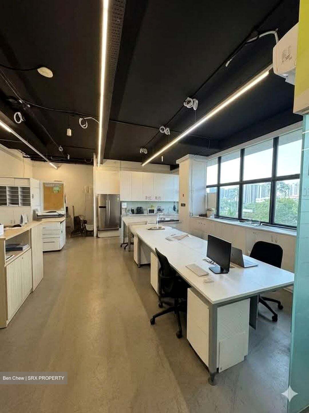 Tradehub 21 (D22), Factory #563973321